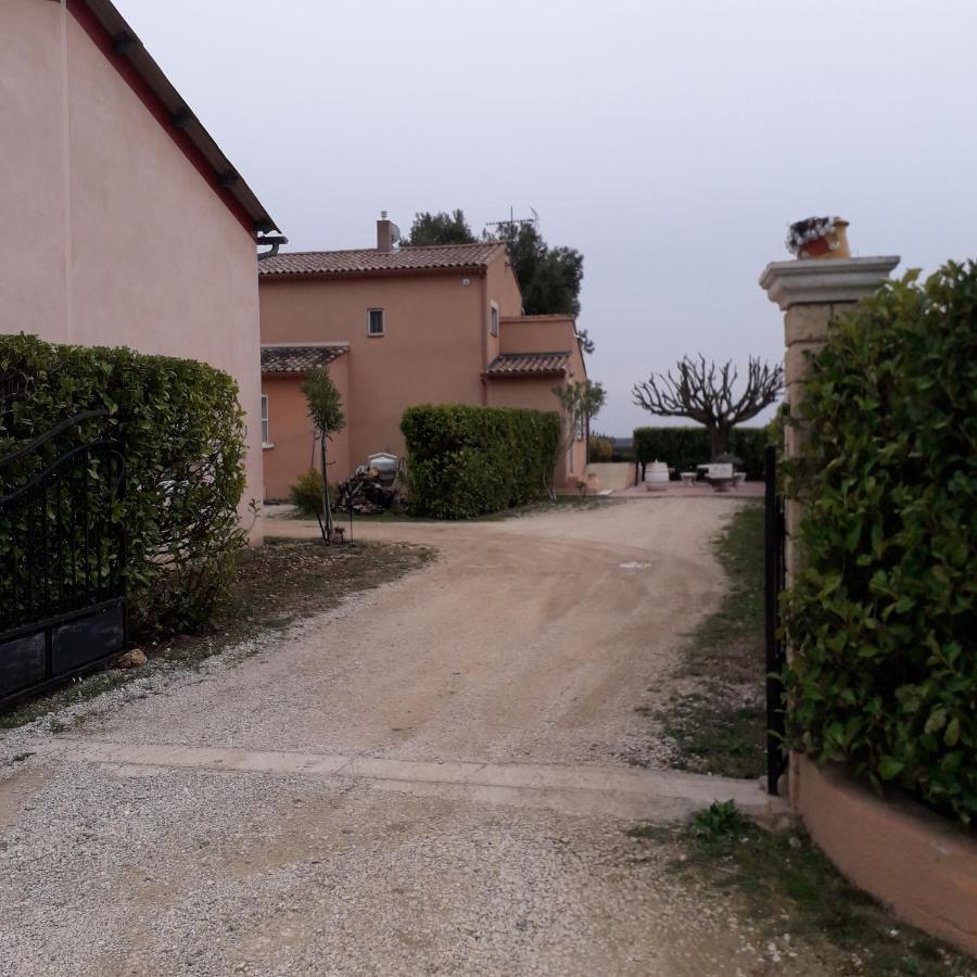 Vents D'Anges Bed & Breakfast Sainte-Cecile-les-Vignes Luaran gambar